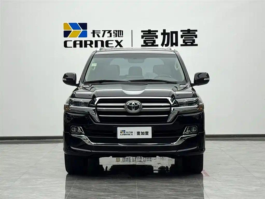Toyota Land Cruiser 2020 — фото 2