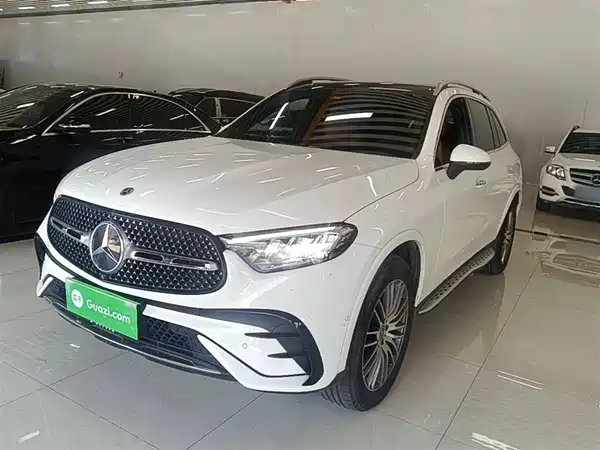 Mercedes-Benz GLC 2023