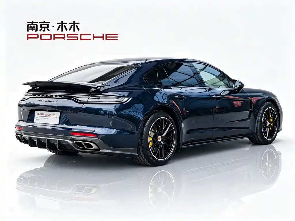 Porsche Panamera 2017 — фото 3