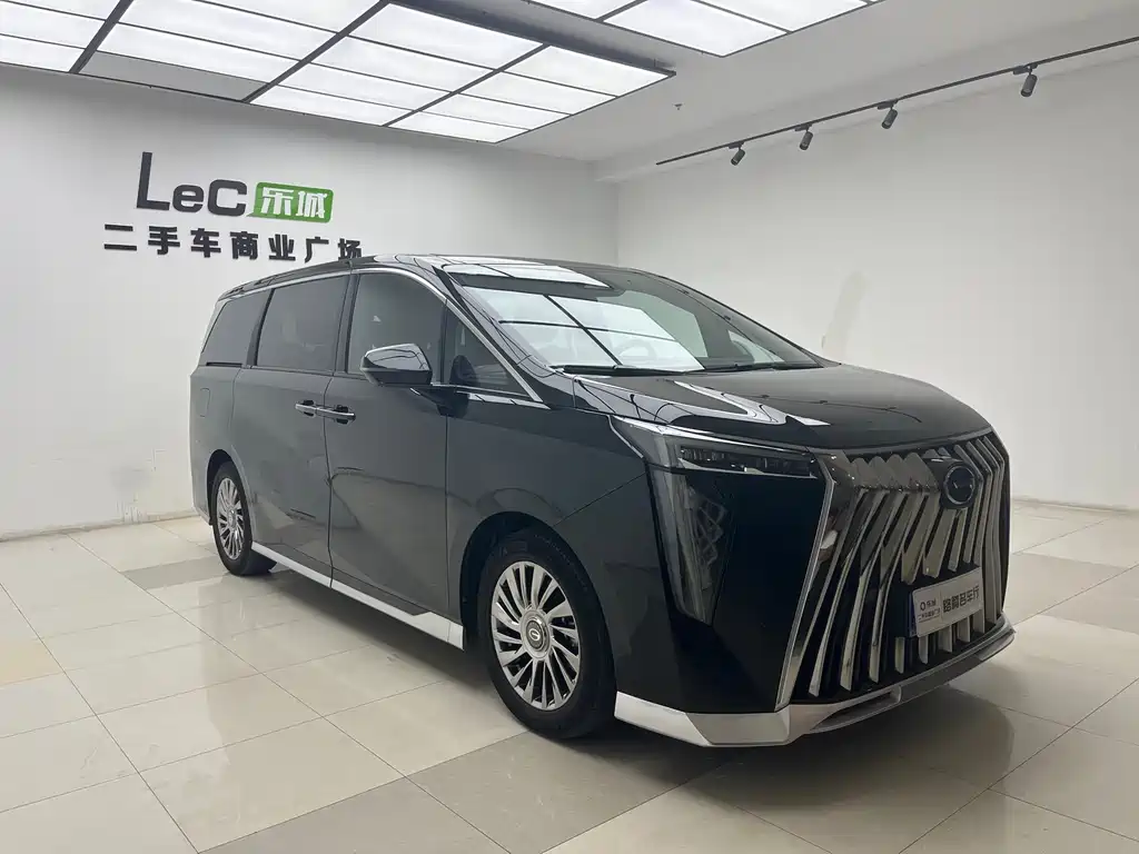 GAC Motor Trumpchi M8 2023 — фото 3
