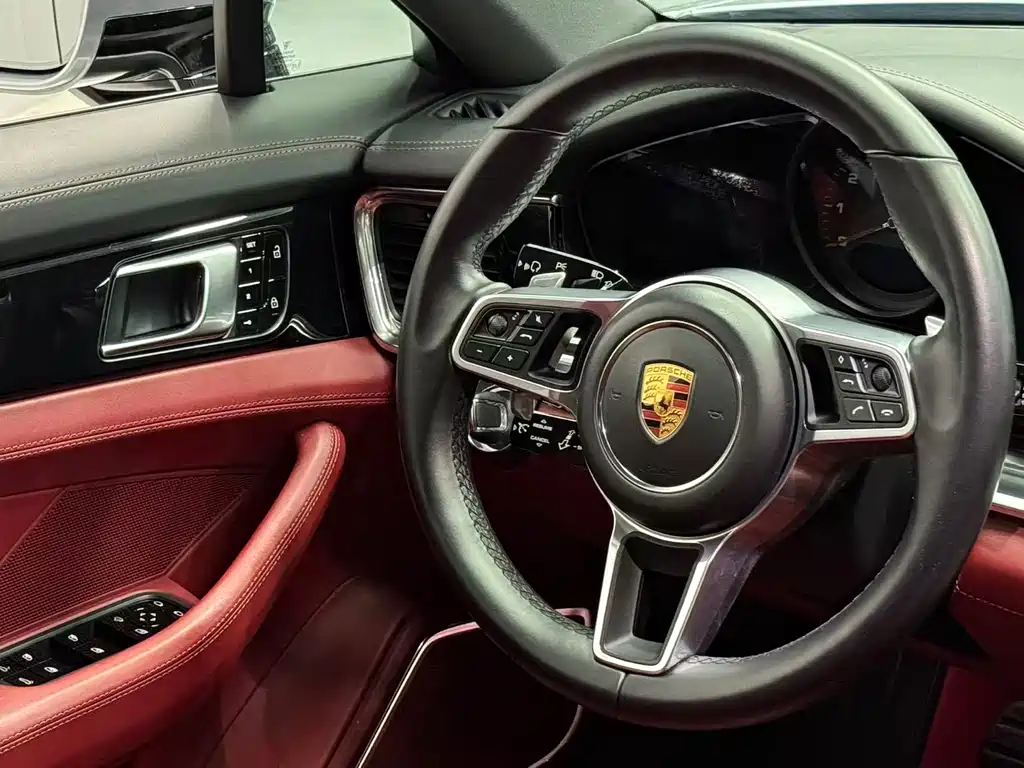 Porsche Panamera 2020 — фото 16