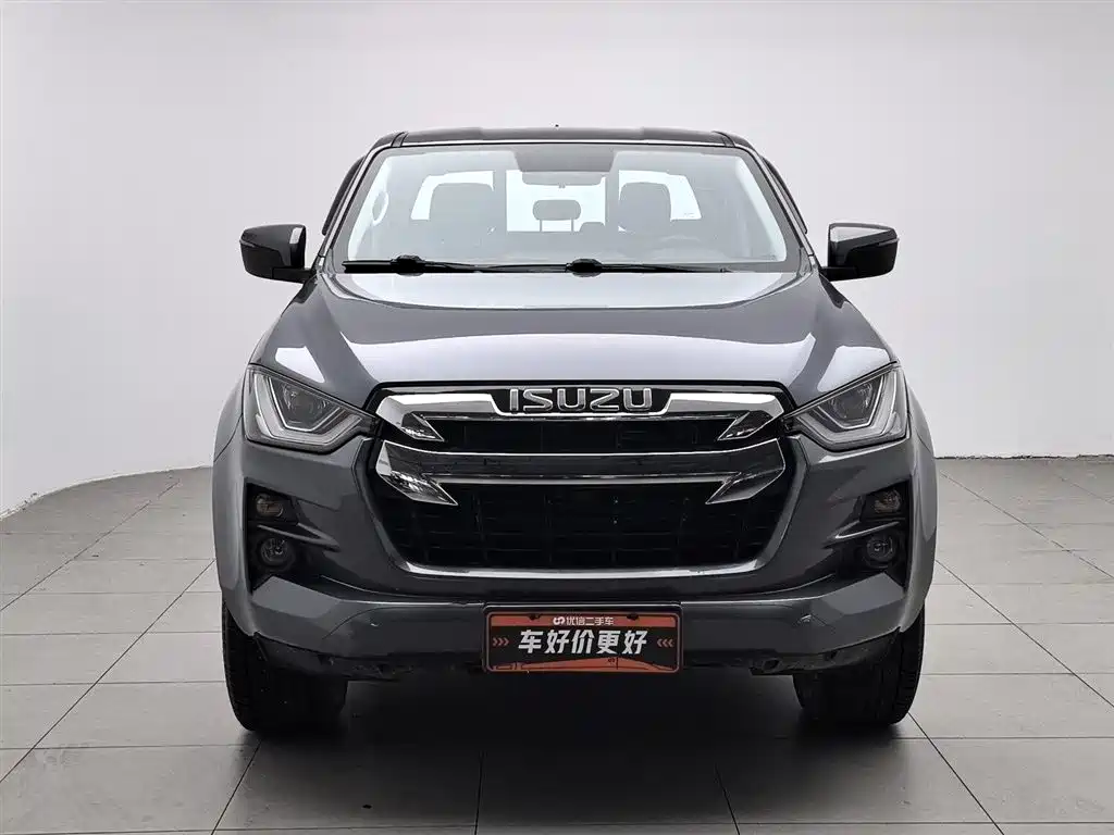Isuzu D-MAX 2023 — фото 3