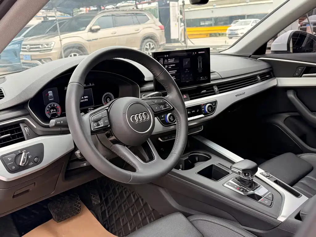 Audi A4L 2020 — фото 10
