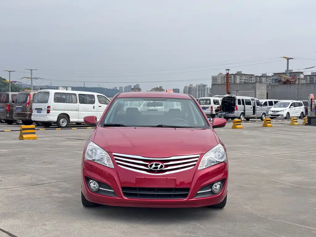 Hyundai Joyful 2011