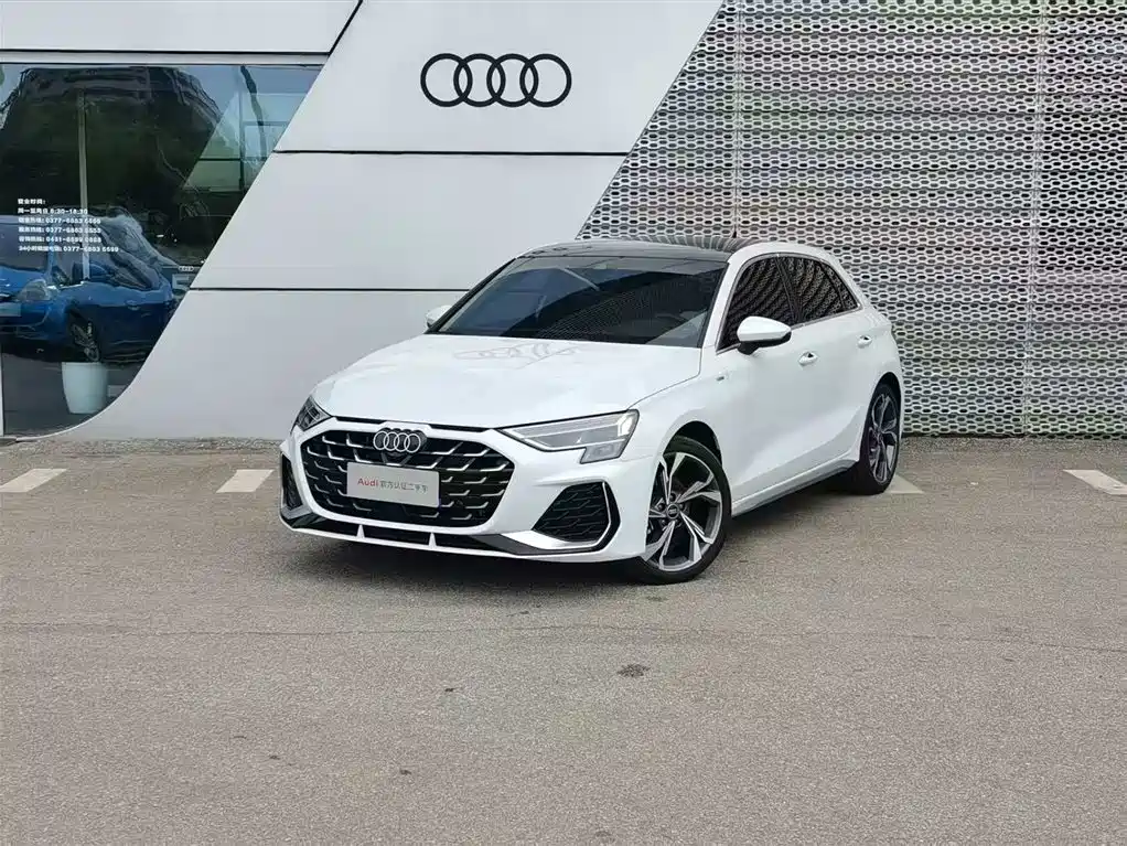 Audi A3 2026 — фото 1