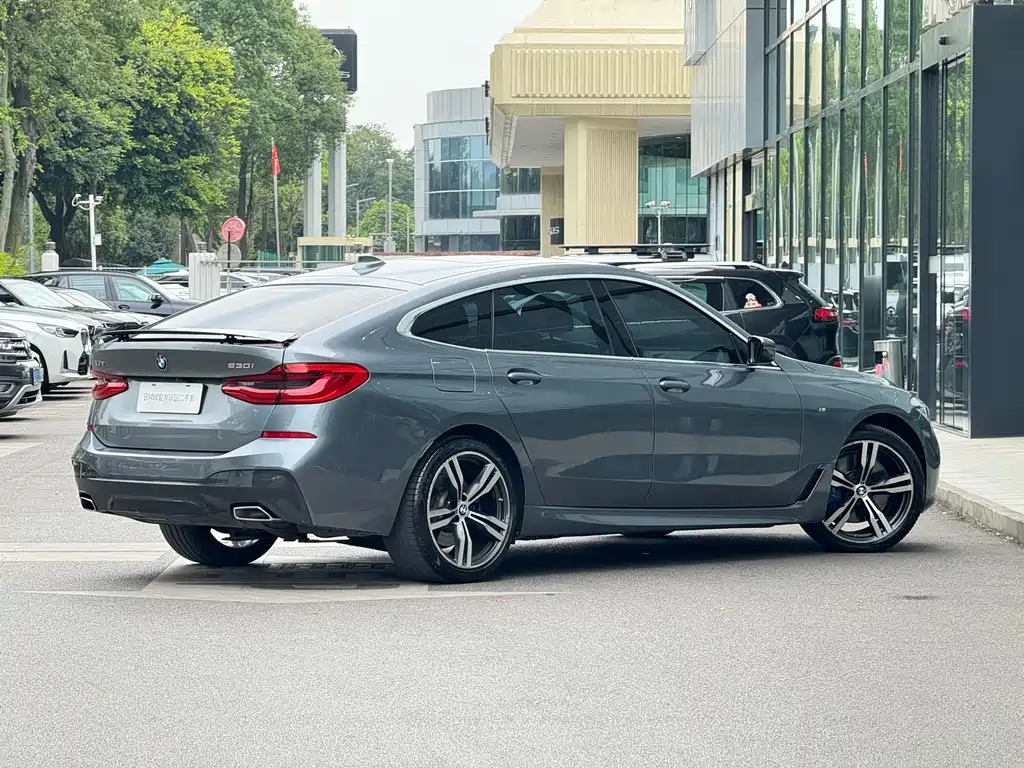 BMW 6 Series GT 2020 — фото 7