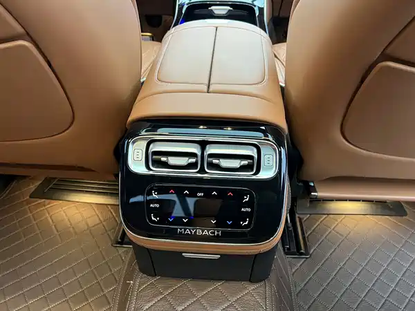 Mercedes-Benz Maybach S-Class 2021