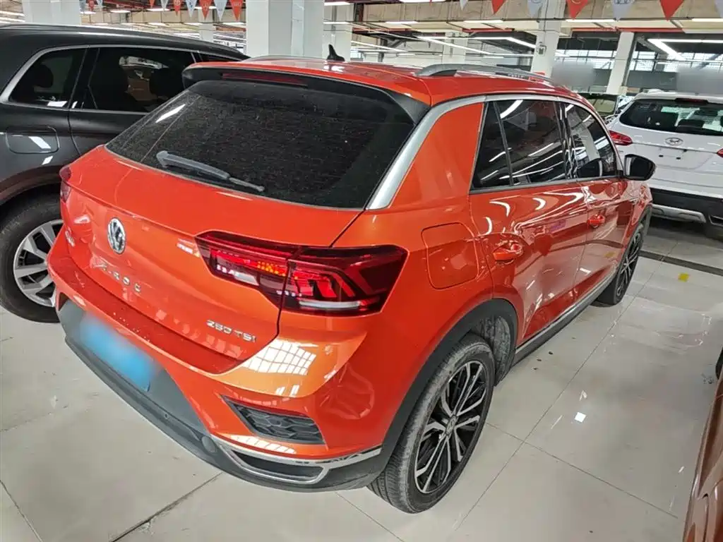 Volkswagen T-Roc 2020 — фото 7