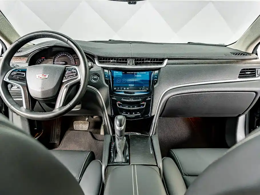 Cadillac XTS 2019 — фото 12