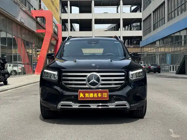 Mercedes-Benz GLB 2024