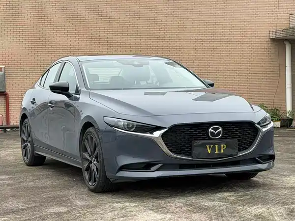 Mazda 3 Axela 2022