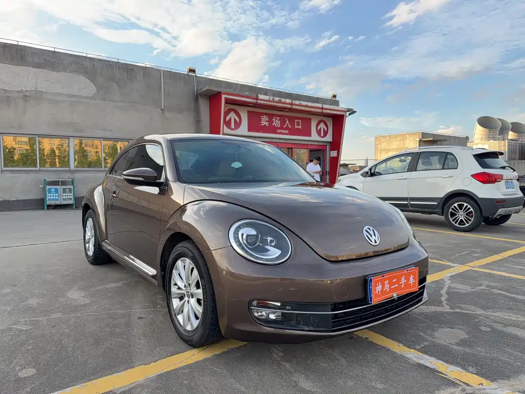 Volkswagen Beetle 2014