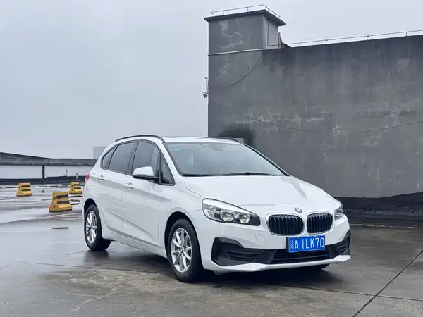 BMW 2 Series Station Wagon 2018