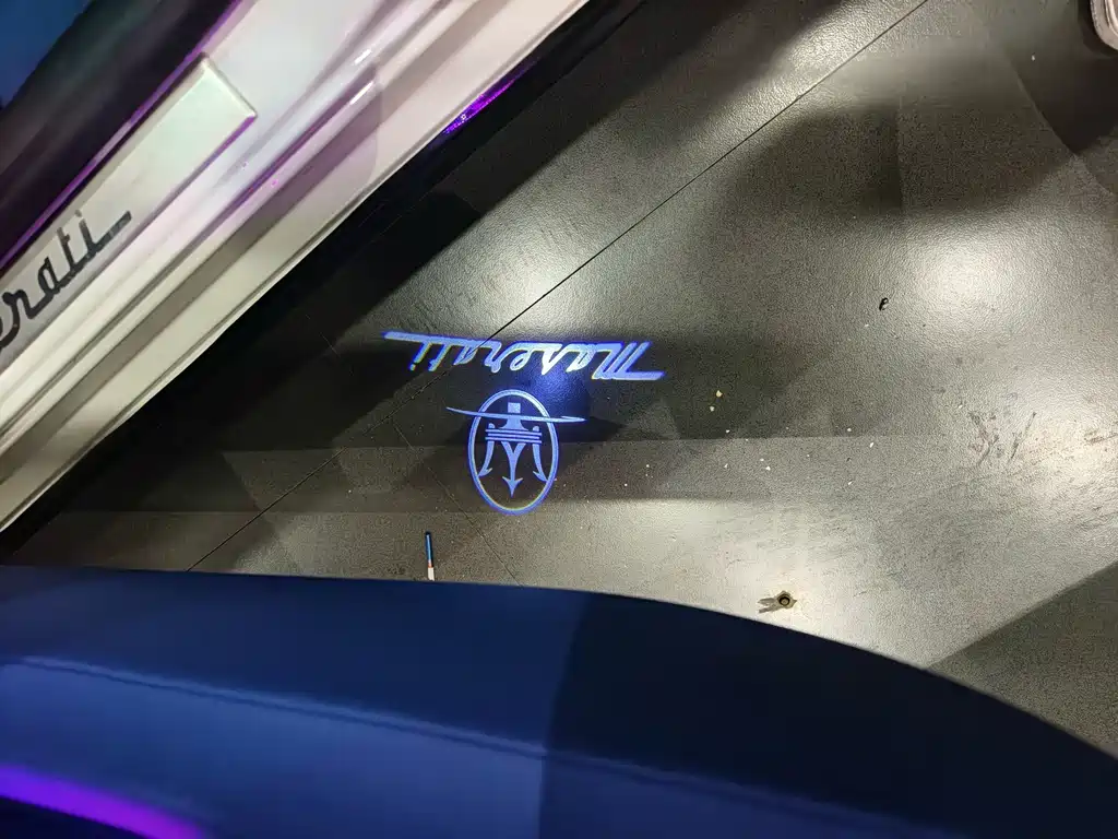 Maserati Ghibli 2015 — фото 15