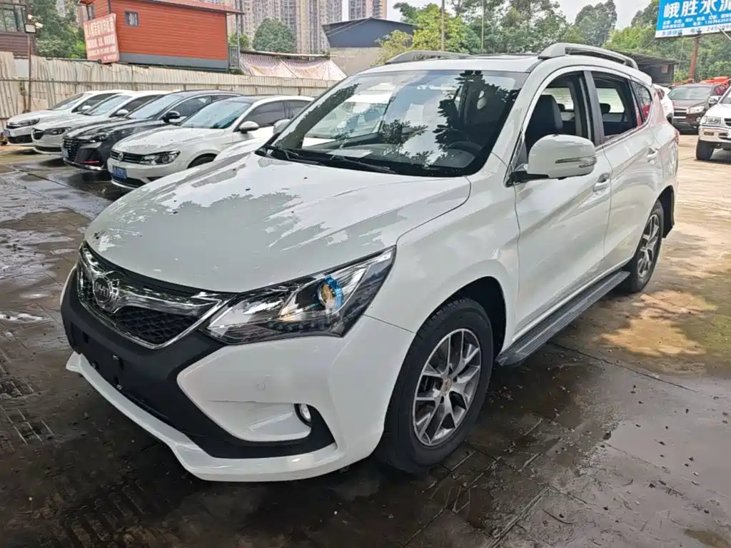 BYD Song 2016