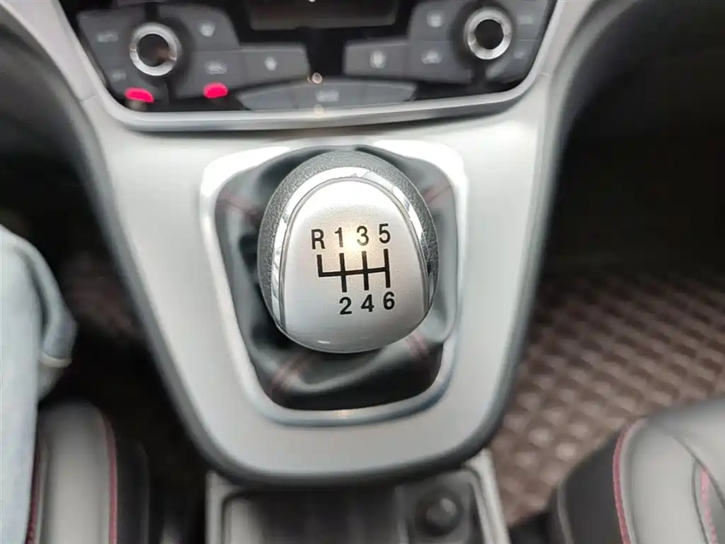 Haval M6 2020 — фото 14