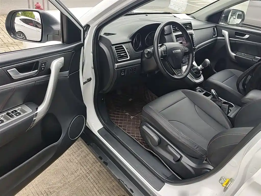 Haval M6 2020 — фото 16