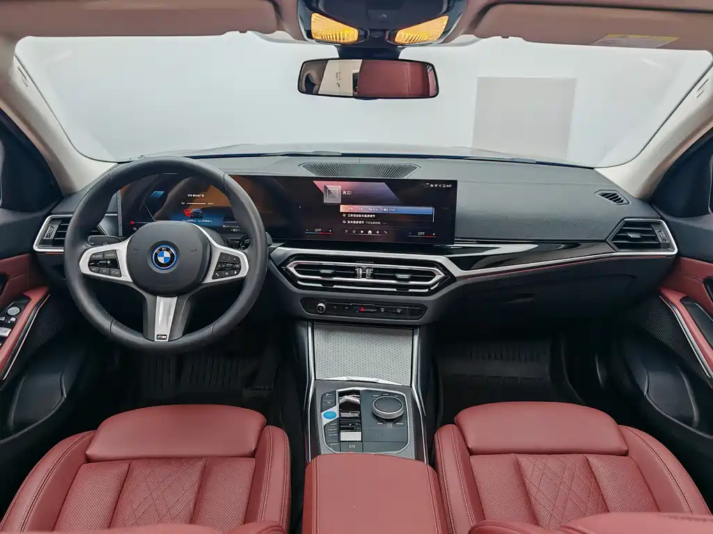 BMW i3 2024 — фото 15