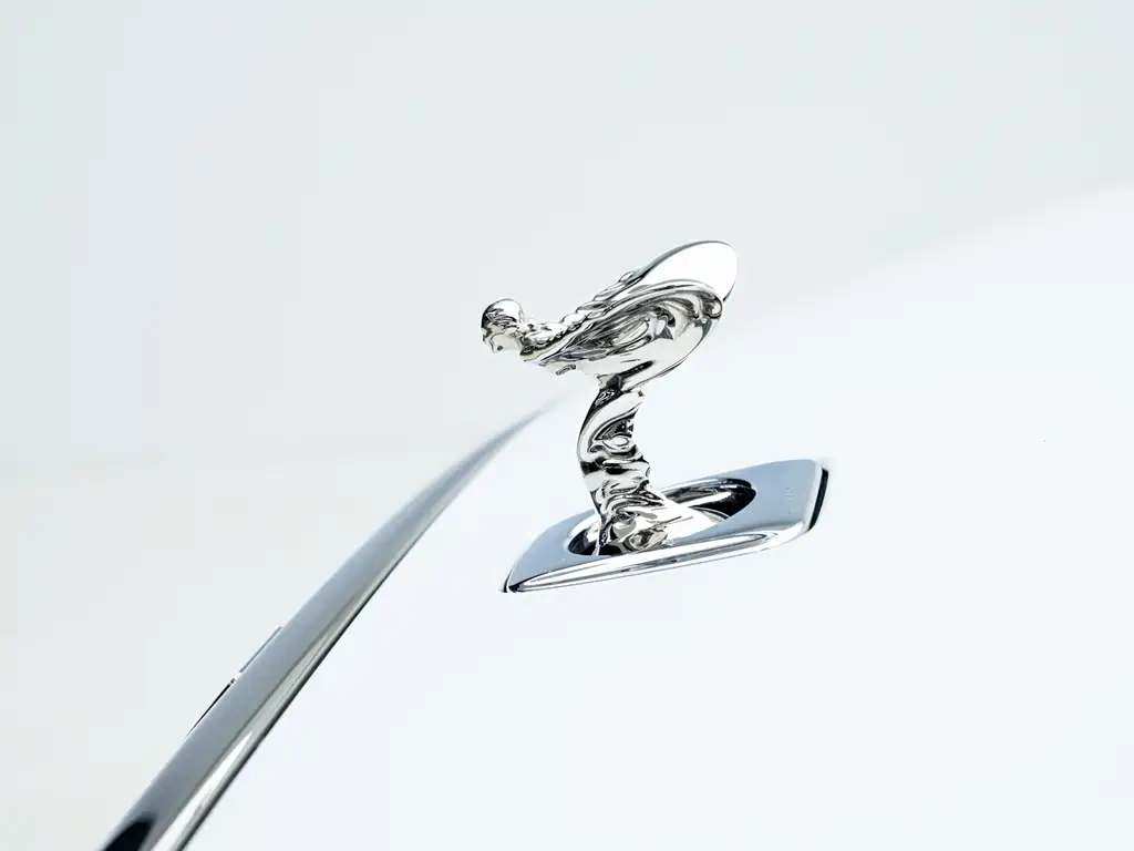 Rolls-Royce Phantom 2025 — фото 11