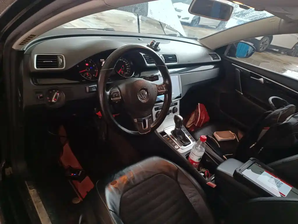 Volkswagen Magotan 2016