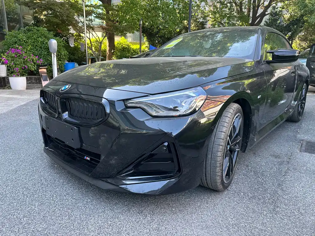 BMW M240i — фото 1