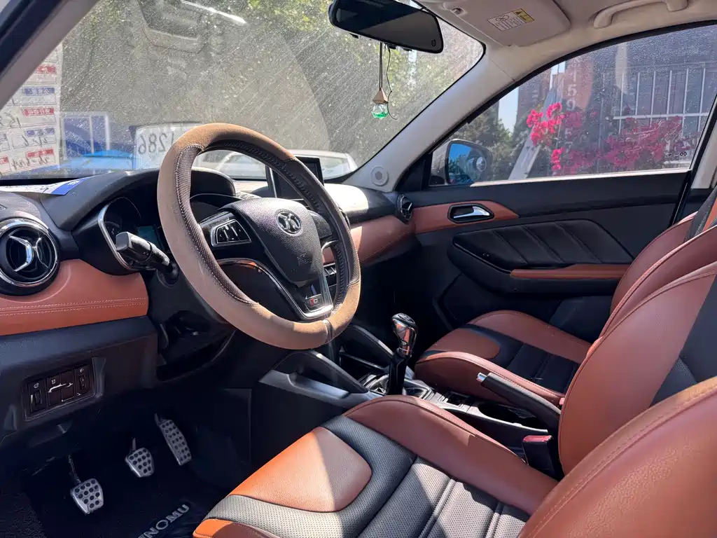 BAIC Senova X35 2017