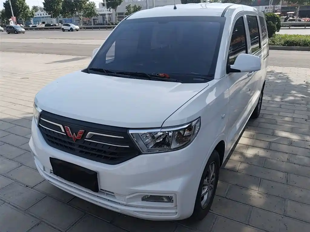 Wuling Hongguang V 2024 — фото 2