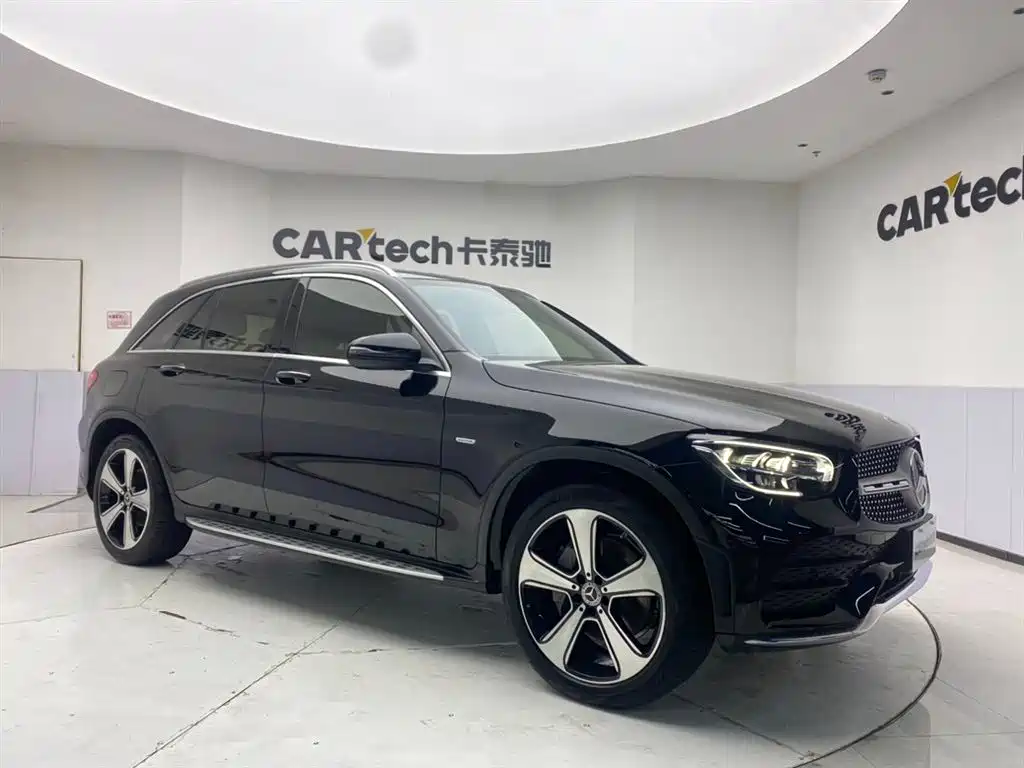 Mercedes-Benz GLC 2023 — фото 2