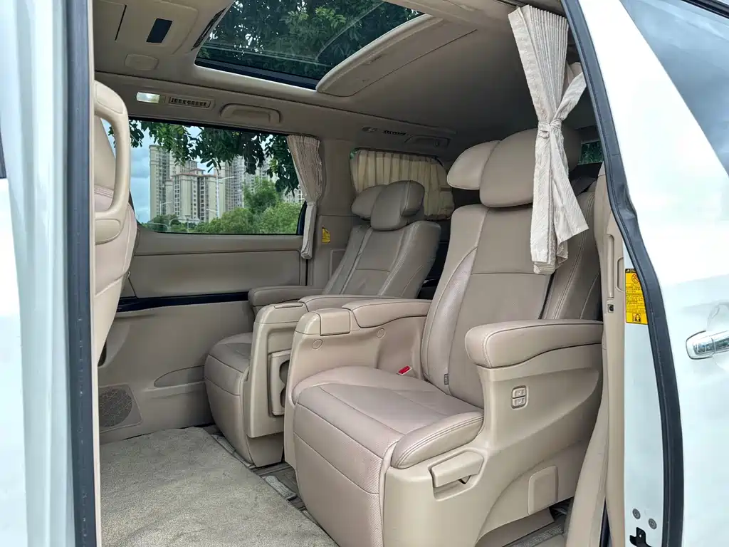 Toyota Alphard 2014 — фото 5