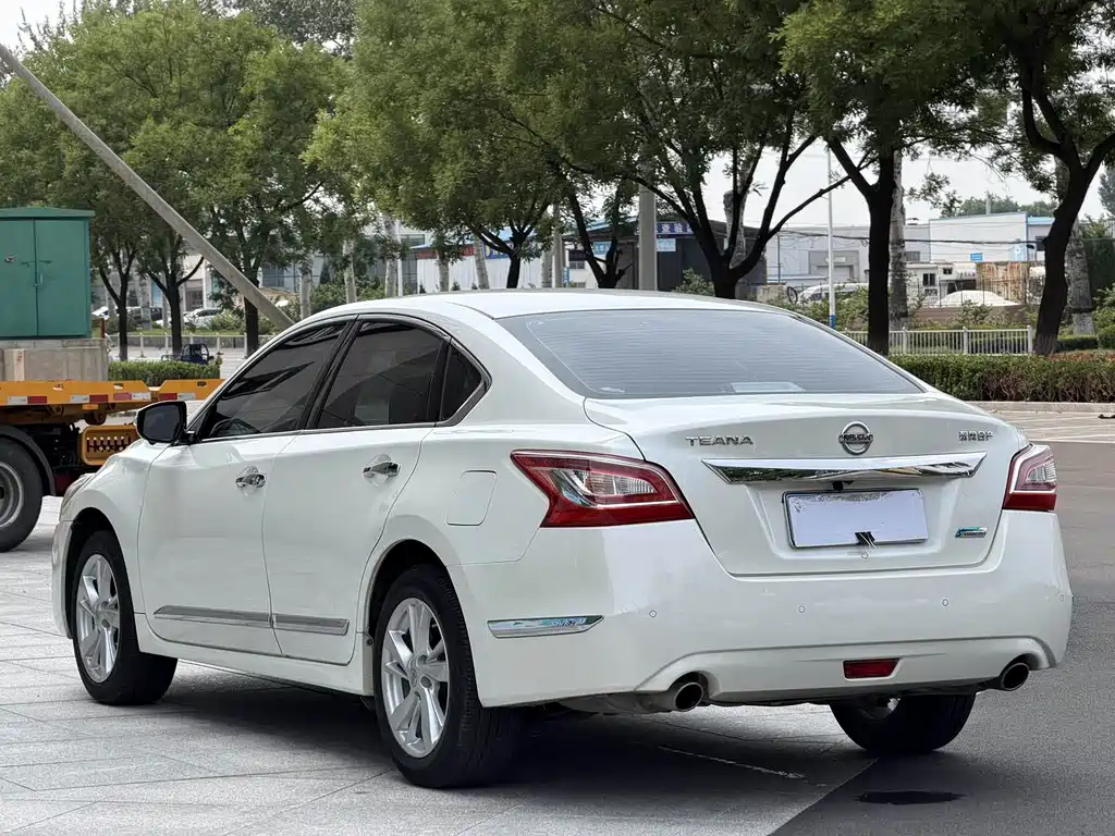 Nissan Teana 2015 — фото 4
