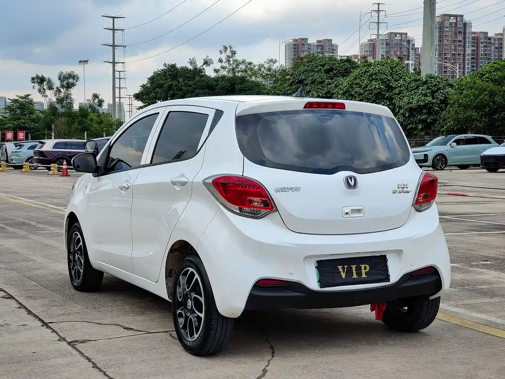 Changan Benben E-Star 2022 — фото 5