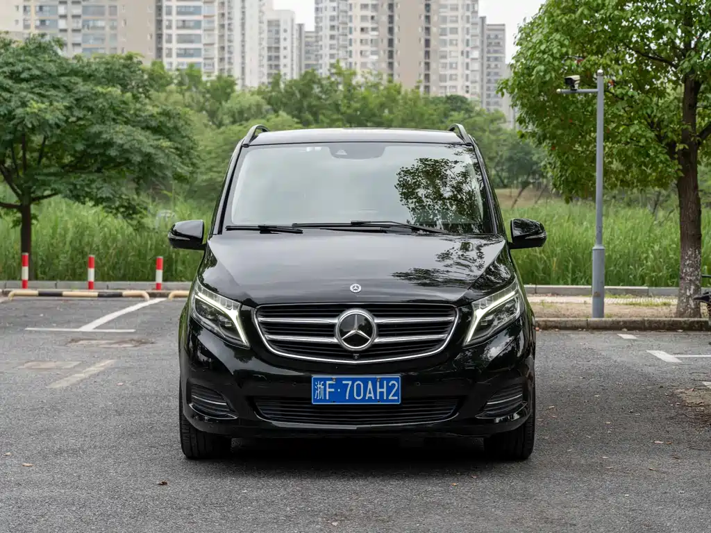 Mercedes-Benz V-Class 2018 — фото 4