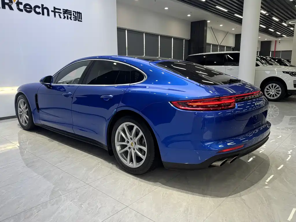Porsche Panamera 2017 — фото 6