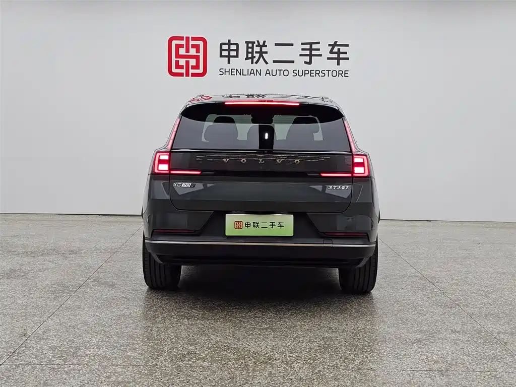 Volvo XC70 PHEV 2025 — фото 2