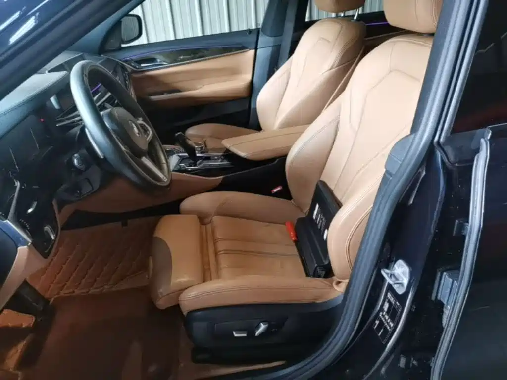 BMW 6 Series GT 2019 — фото 15