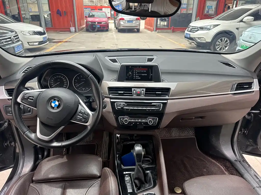 BMW X1 2017 — фото 9