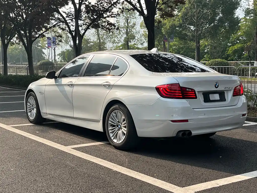 BMW 5 Series 2016
