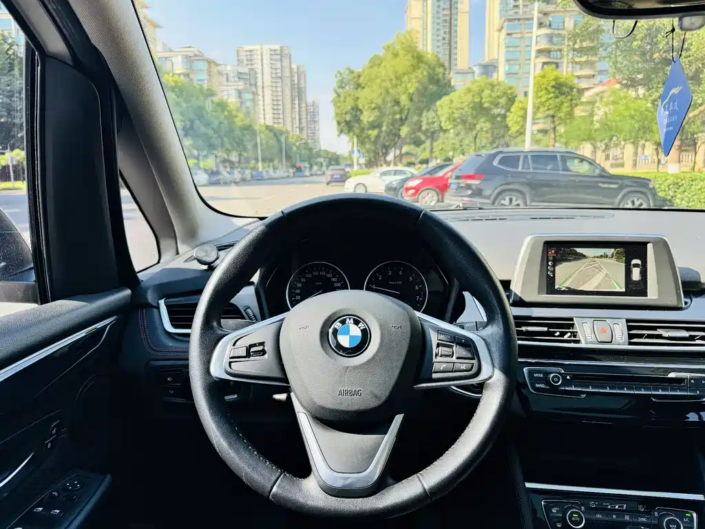 BMW 2 Series Gran Tourer 2016 — фото 6