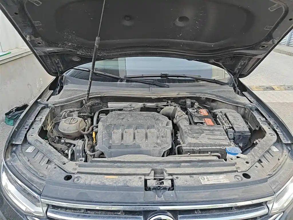 Volkswagen Tiguan L 2022 — фото 20