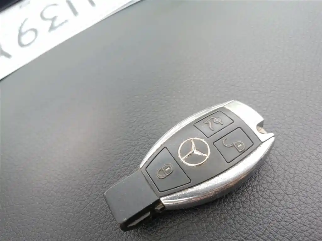 Mercedes-Benz C-Class 2017 — фото 9