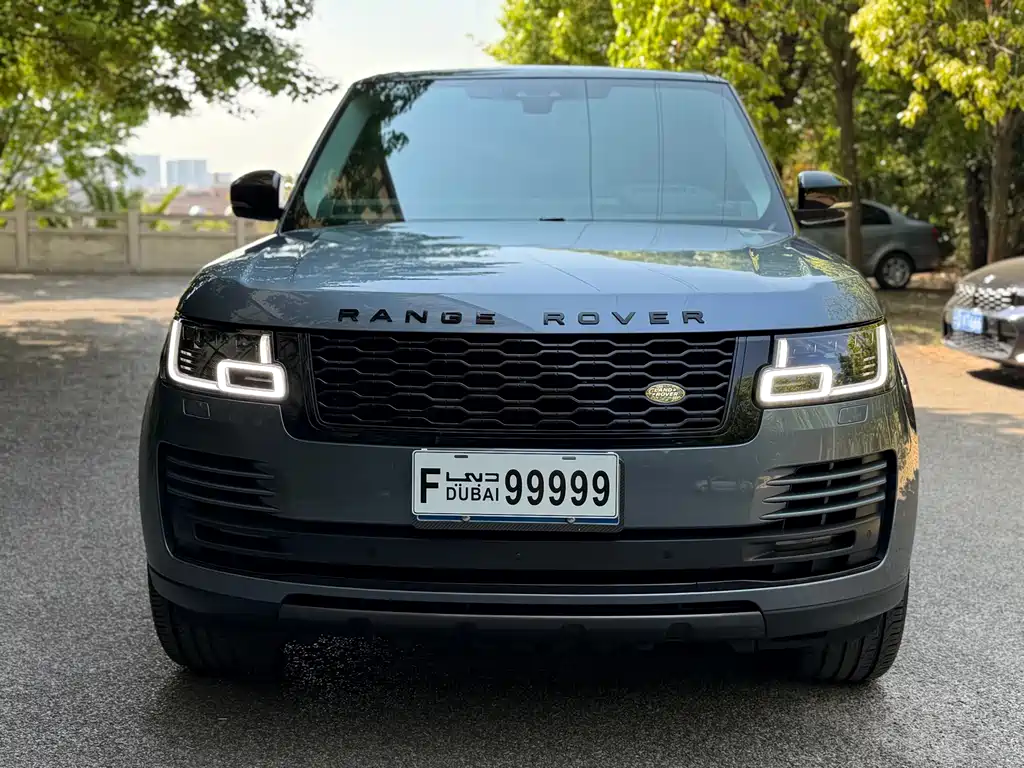 Land Rover Range Rover 2021 — фото 32