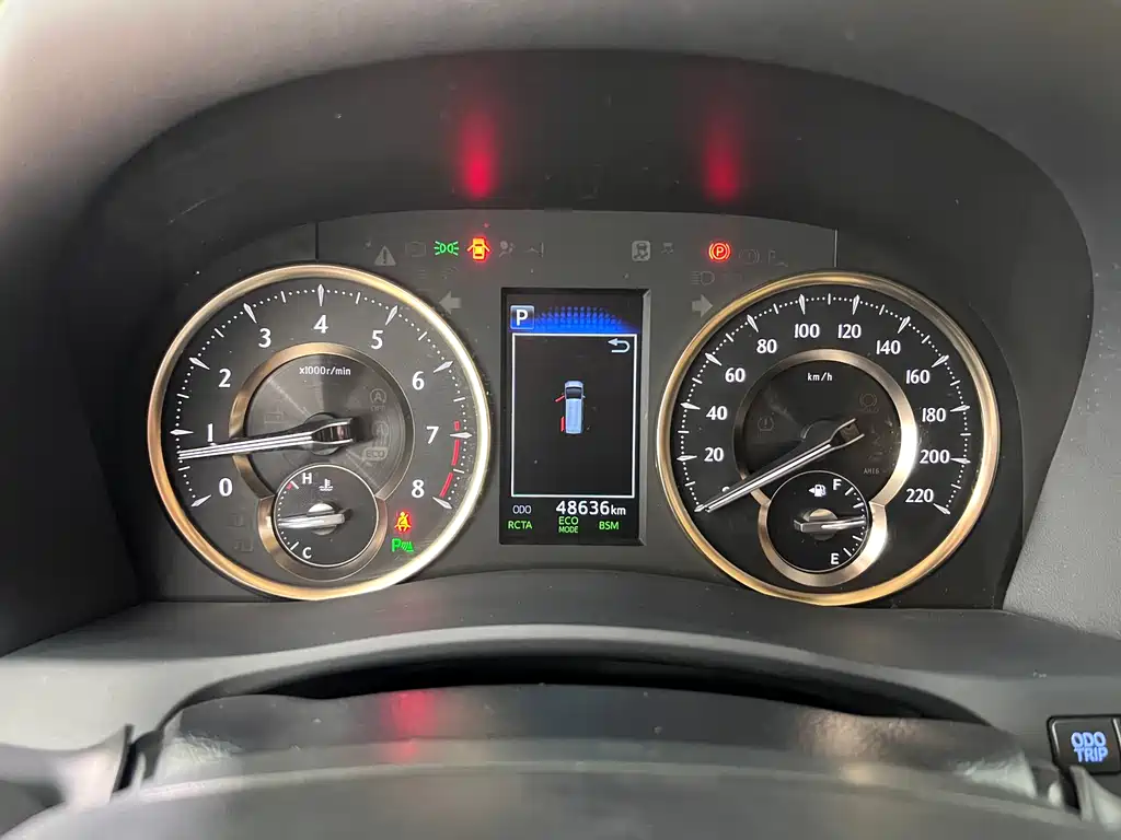 Toyota Alphard 2018 — фото 22