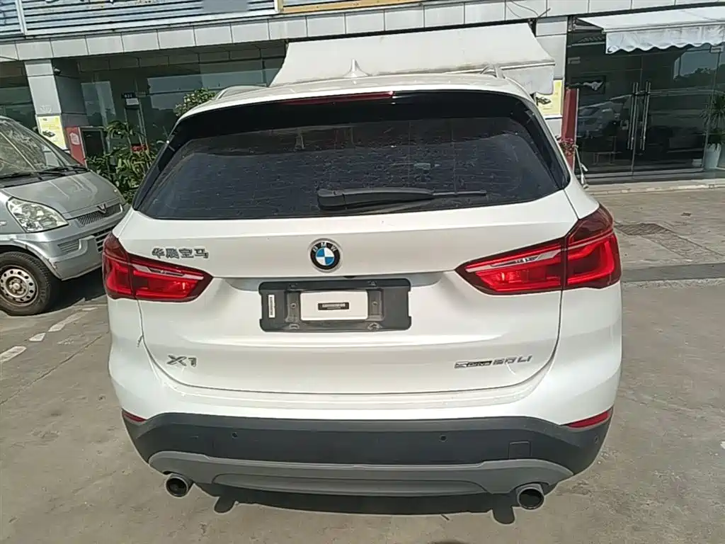 BMW X1 2018 — фото 6