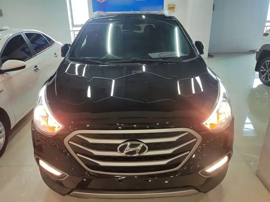 Hyundai ix35 2015 — фото 3