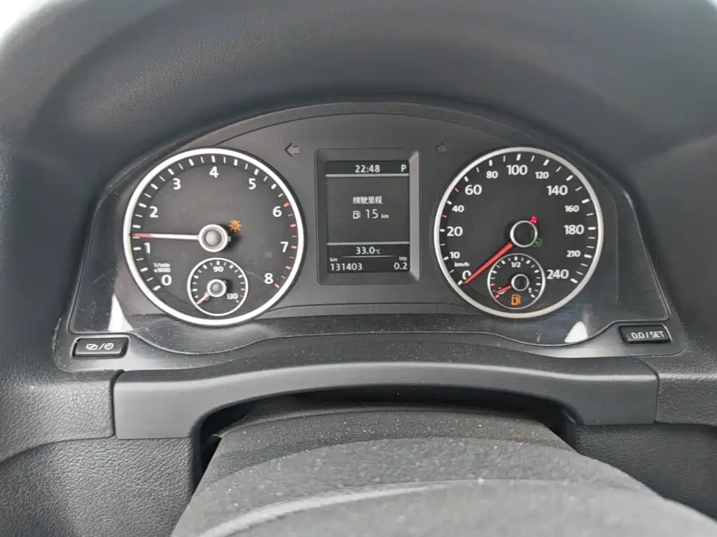 Volkswagen Tiguan 2014 — фото 12