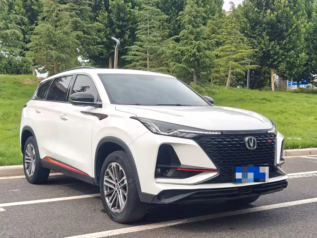 Changan CS75 PLUS 2021 — фото 3