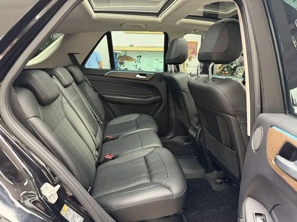 Mercedes-Benz GLE 2015 — фото 20