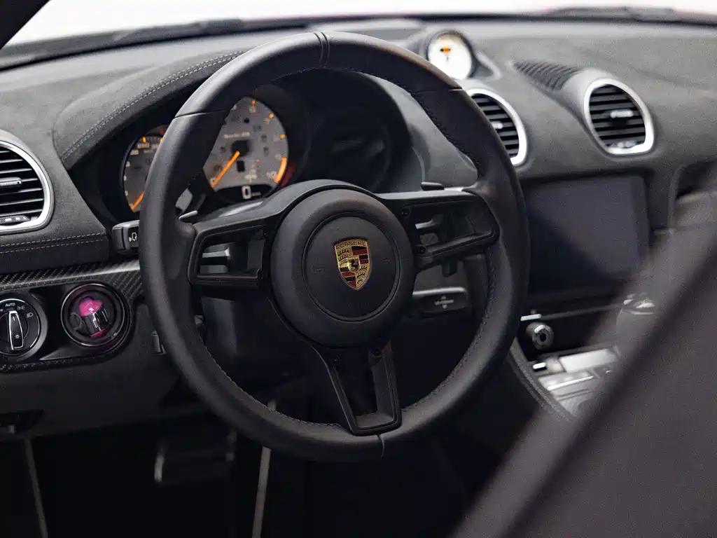 Porsche 718 2025 — фото 7