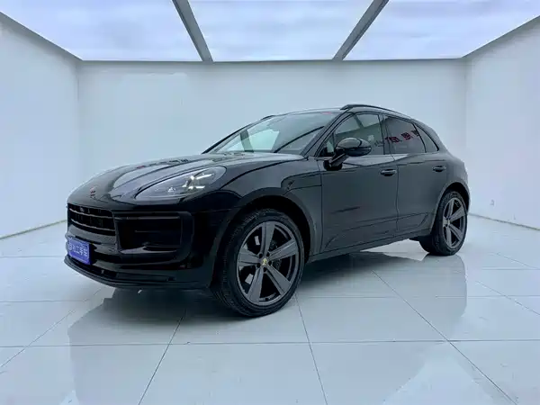 Porsche Macan 2024