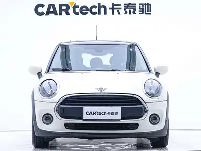 MINI MINI 2018